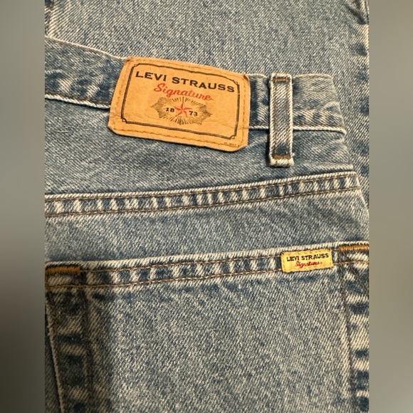 Men’s Signature Levi’s Regular Jeans size 36 X 32 - Picture 5 of 8
